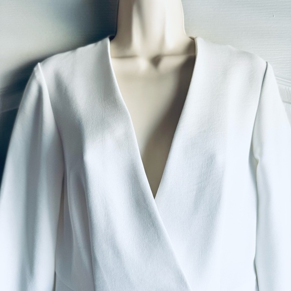 TopShop Peplum Top - Picture 3 of 9